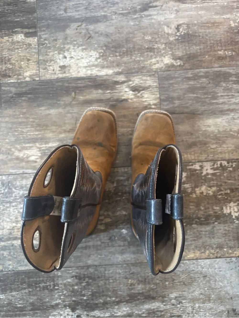 Youth smoky mountain boots 5